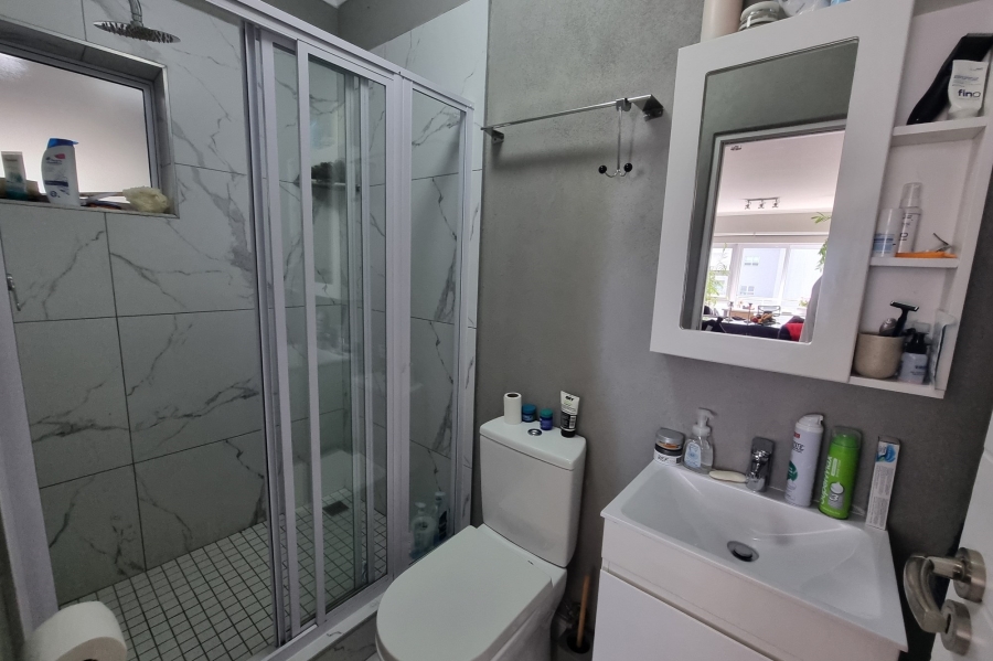 2 Bedroom Property for Sale in Beachfront Western Cape